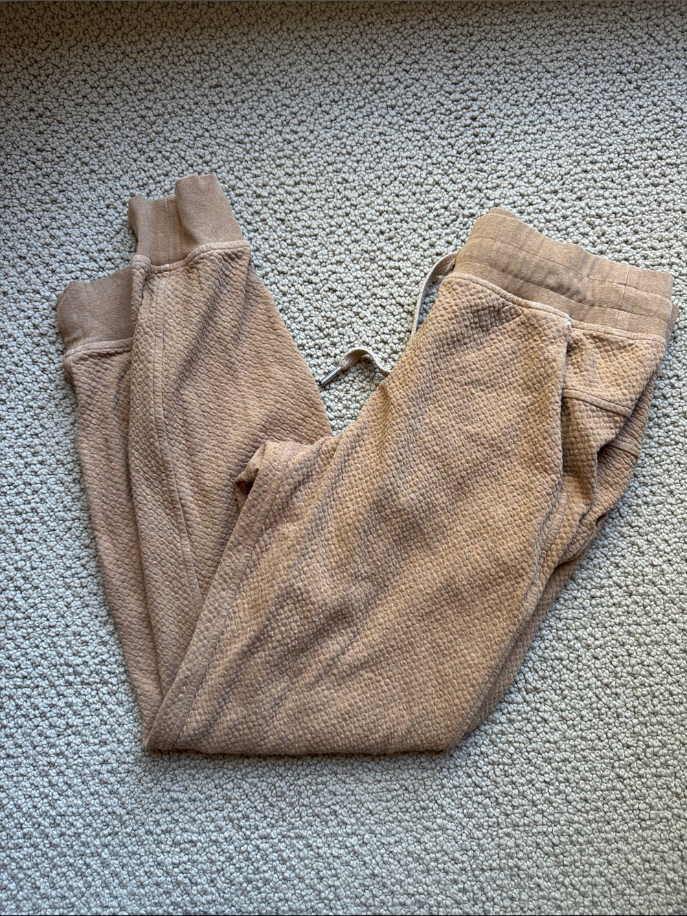 Lululemon Waffle Joggers size 6